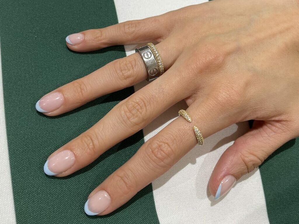 the-new-french-tip New french tip