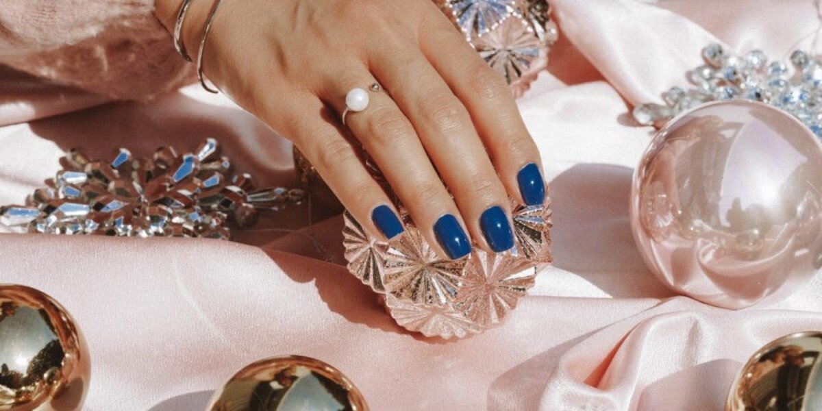 Luxury Manicure