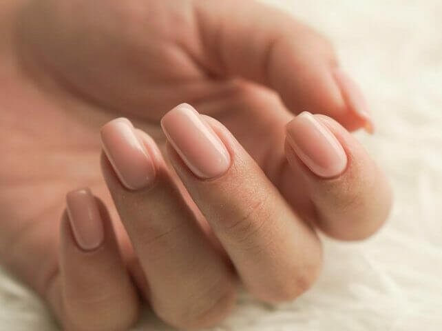 Nude nails winter nail trends